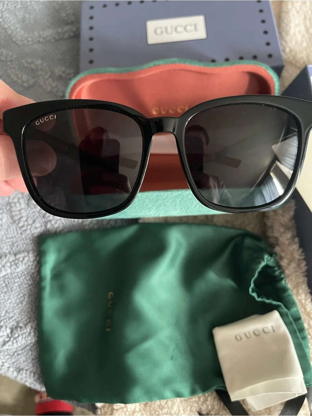 Black Men's GUCCI Sunglasses - Classic Polarized Shades